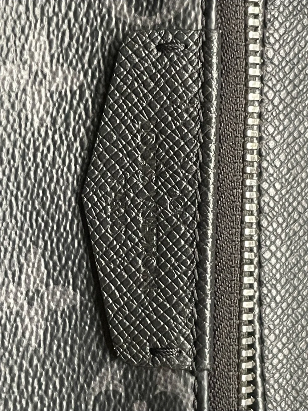 Louis Vuitton discovery backpack